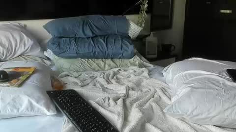 Snapshot of sebastiam_blake chatting on May 13, 2026, 9:00 pm sebastiam_blake online show from May 13, 2026, 9:00 pm