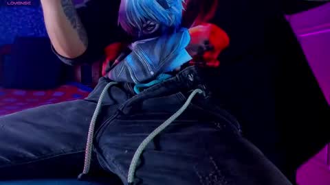 Snapshot of sebastian_foxter chatting on March 3, 2025, 7:06 pm Sebastian online show from March 3, 2025, 7:06 pm