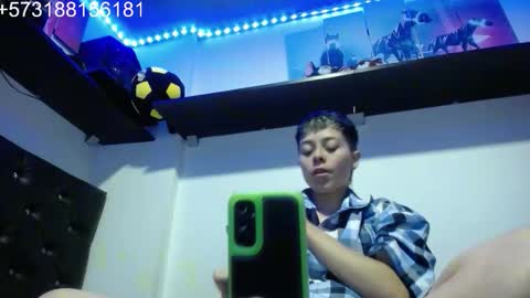 Snapshot of sebastian_posse chatting on March 2, 2026, 11:44 pm Myystiic online show from March 2, 2026, 11:44 pm