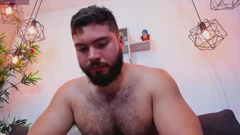 Snapshot of sebastianvilla__ chatting on April 21, 2026, 1:42 am Instagram jeanpaulfit online show from April 21, 2026, 1:42 am