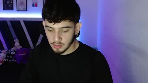 Sebas online show from October 18, 2025, 1:45 pm