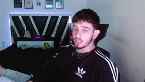 Sebas online show from January 9, 2026, 7:04 pm