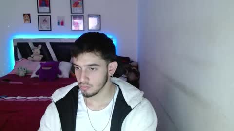 Snapshot of sebasxxl12 chatting on February 22, 2026, 9:13 pm Sebas online show from February 22, 2026, 9:13 pm