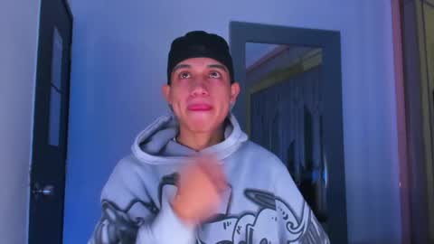 Snapshot of sebax_00 chatting on May 22, 2026, 5:14 am Sebastian online show from May 22, 2026, 5:14 am