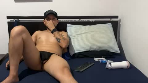 sebaz044 online show from November 16, 2025, 11:21 pm