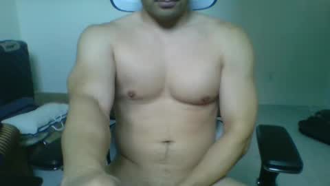 Snapshot of sebbohk chatting on February 5, 2025, 12:10 am Sebbo online show from February 5, 2025, 12:10 am