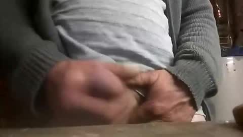 sebtin1979 online show from April 25, 2026, 8:17 pm