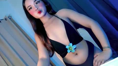 kwen online show from October 31, 2025, 8:15 am