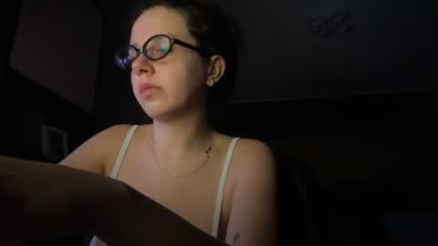 Snapshot of secret_vanilla_ chatting on June 9, 2026, 10:10 pm secret_vanilla_ online show from June 9, 2026, 10:10 pm