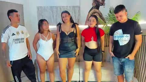 Snapshot of secrethause71605 chatting on December 15, 2025, 1:59 pm NIKOL online show from December 15, 2025, 1:59 pm