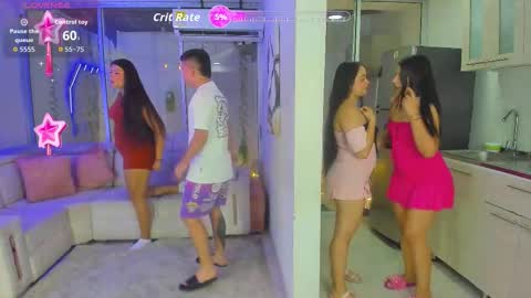 Snapshot of secrethause71605 chatting on December 19, 2025, 9:55 pm NIKOL online show from December 19, 2025, 9:55 pm