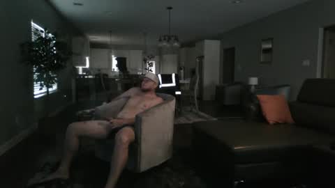 Snapshot of secretlyseductive9399 chatting on December 7, 2024, 6:48 pm secretlyseductive9399 online show from December 7, 2024, 6:48 pm