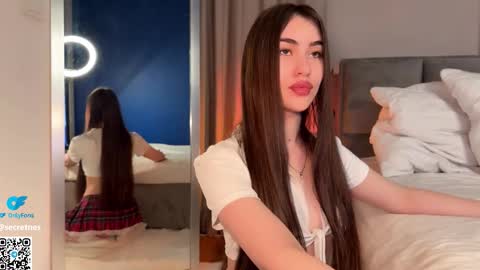 Secret online show from December 4, 2025, 1:15 am