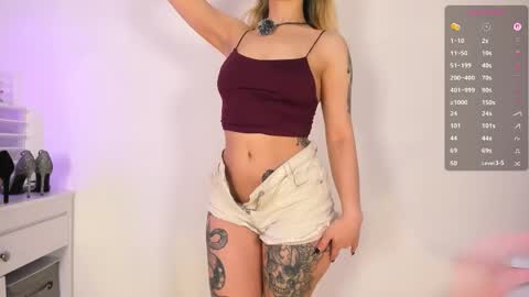 Ava   online show from September 11, 2025, 5:51 am