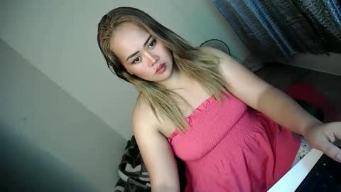 seductive_elvz online show from October 31, 2025, 3:35 pm
