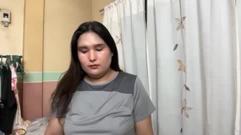 seductive_housewife online show from March 29, 2026, 12:27 pm