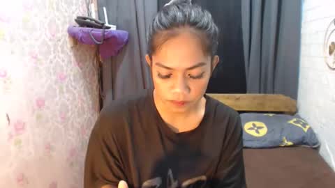 Snapshot of seductive_jessxx chatting on February 17, 2026, 12:18 am Jess online show from February 17, 2026, 12:18 am