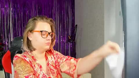 seductive_she_wolf online show from January 26, 2025, 9:29 am