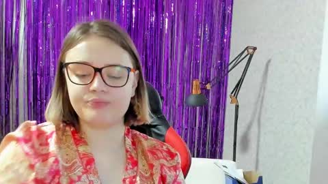 seductive_she_wolf online show from January 28, 2025, 12:22 pm