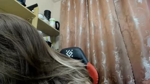 Snapshot of seductive_she_wolf chatting on April 30, 2026, 7:31 pm seductive_she_wolf online show from April 30, 2026, 7:31 pm