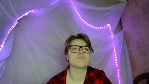Snapshot of seductive_she_wolf chatting on May 18, 2026, 11:38 am seductive_she_wolf online show from May 18, 2026, 11:38 am