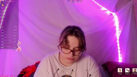 Snapshot of seductive_she_wolf chatting on June 9, 2026, 6:41 pm seductive_she_wolf online show from June 9, 2026, 6:41 pm
