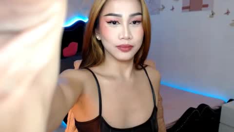 Vanessa online show from February 11, 2026, 4:23 pm