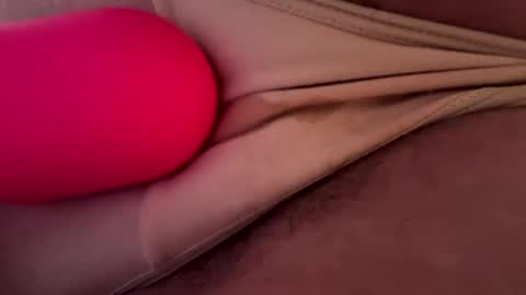 seductivekittydeluxe online show from September 23, 2025, 5:21 am