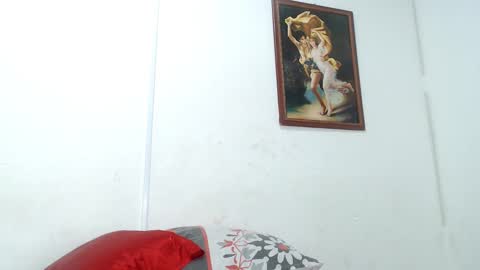 Estefany online show from January 7, 2025, 12:41 pm