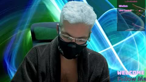 Snapshot of seewolf1000 chatting on November 9, 2025, 1:37 am seewolf1000 online show from November 9, 2025, 1:37 am