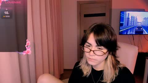 Snapshot of selectrra chatting on December 24, 2024, 3:26 pm selectrra online show from December 24, 2024, 3:26 pm