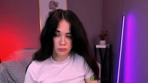 selena addison online show from November 23, 2025, 8:08 pm