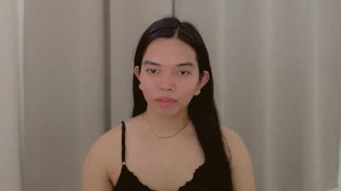 Snapshot of selena_fuckdoll chatting on December 2, 2024, 1:47 am Selena online show from December 2, 2024, 1:47 am