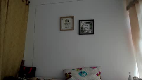 Karen online show from December 21, 2025, 1:40 pm