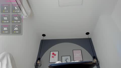 Selena online show from October 28, 2025, 10:41 am