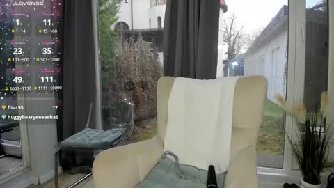 Selena online show from February 5, 2025, 6:56 am