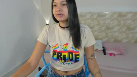 Snapshot of selenafox66 chatting on October 29, 2025, 2:19 pm selenafox66   online show from October 29, 2025, 2:19 pm