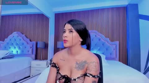 selenastonne online show from October 21, 2025, 8:31 pm