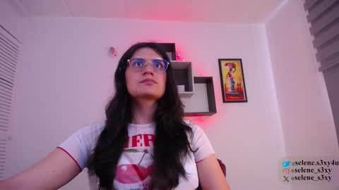 Snapshot of selene_s3xy chatting on March 15, 2026, 4:13 pm selene_s3xy online show from March 15, 2026, 4:13 pm