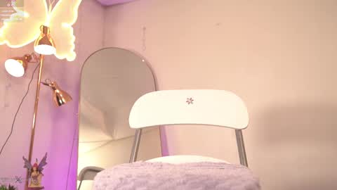  Sel Your Little butterfly  online show from February 22, 2025, 4:18 am