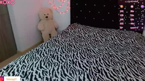 Selene G  online show from September 10, 2025, 4:12 am