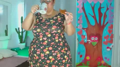 Selenna1 online show from February 7, 2025, 5:07 pm
