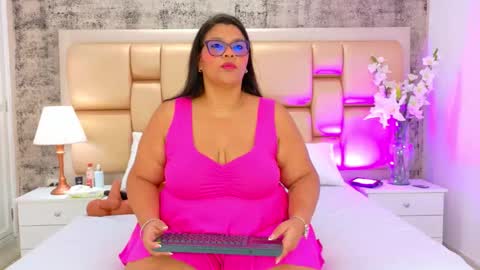 Snapshot of selennacooper chatting on November 27, 2025, 11:34 am Selenna Cooper online show from November 27, 2025, 11:34 am