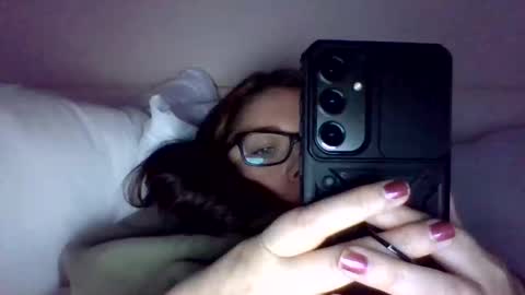 Lauren online show from May 2, 2026, 4:06 am