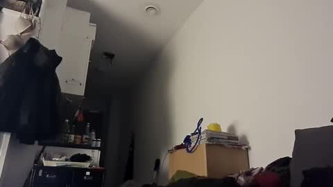 Julian Kinky Bi-guy online show from March 4, 2025, 9:18 am