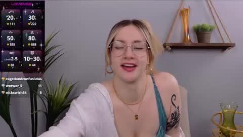 Selina Mae online show from March 1, 2025, 4:15 am