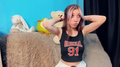 Mindy online show from December 24, 2024, 6:44 am