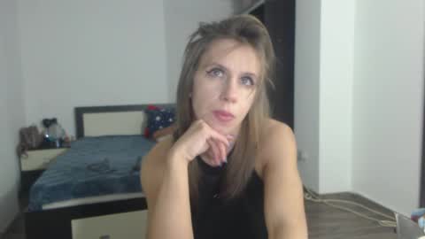 sellena_angels online show from February 16, 2025, 7:16 pm
