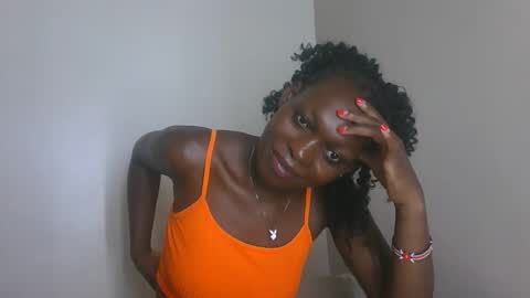 sellinprinces online show from November 24, 2025, 8:25 am