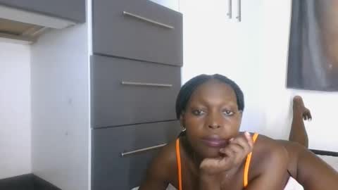 sellinprinces online show from January 11, 2026, 10:42 am